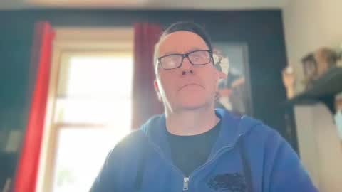 Snapshot of wintyr chatting on March 2025 09:48:02 PM wintyr online show from March 2025 09:48:02 PM