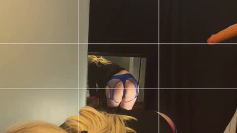 Snapshot of wipwips chatting on December 2025 08:23:01 AM KiwiFruit89 online show from December 2025 08:23:01 AM