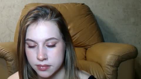 wira_witch online show from November 2025 03:04:01 PM