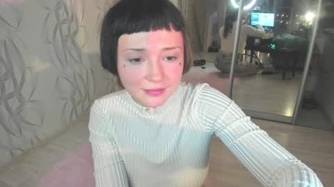 Snapshot of witches_curves chatting on December 2024 07:46:02 PM Nemo online show from December 2024 07:46:02 PM