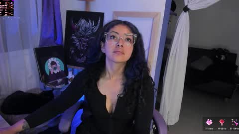     Luna Violeta  A r t i s t  online show from September 2025 02:01:01 AM