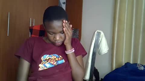 girlie o online show from February 2025 04:24:02 PM