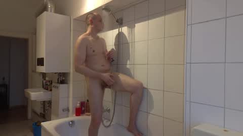 wizzman2442 online show from February 2025 06:49:02 AM