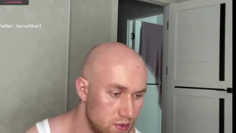 Wlademar online show from November 2025 05:50:02 AM