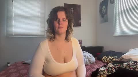 Moth online show from February 2025 05:20:01 PM