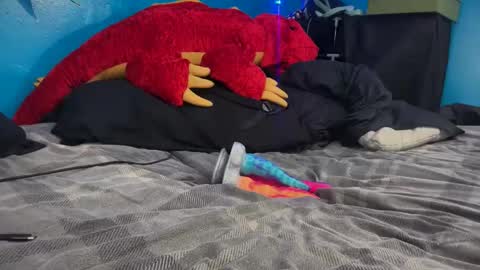 Snapshot of woahfuzz chatting on February 2026 10:22:02 AM YourDaddys Son online show from February 2026 10:22:02 AM