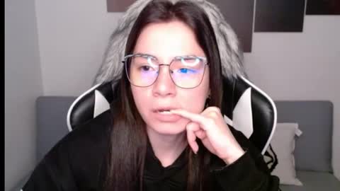 Alex online show from September 2025 02:13:01 AM