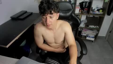 wolker_allan online show from December 2025 04:19:01 AM