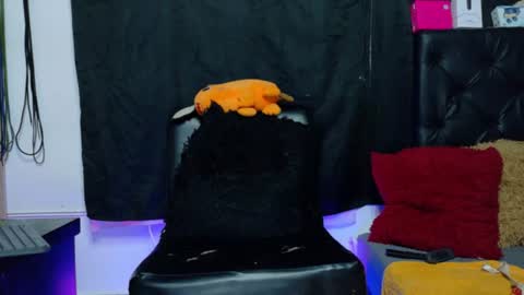 Snapshot of womandirty12 chatting on June 2026 12:10:02 AM katty dirty online show from June 2026 12:10:02 AM