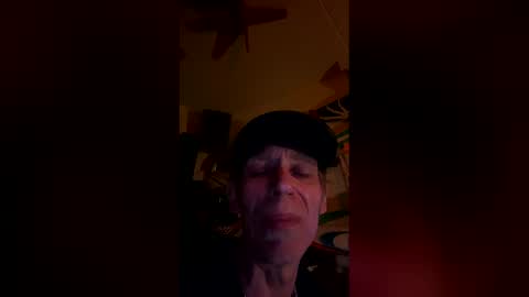 Snapshot of wonderboy3272 chatting on April 2026 06:41:01 PM guido online show from April 2026 06:41:01 PM