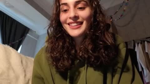 Stia online show from February 2026 06:47:02 AM