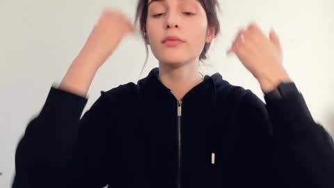 Stia online show from April 2026 04:46:01 AM