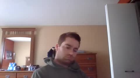 woodeee77 online show from December 2024 05:08:02 PM