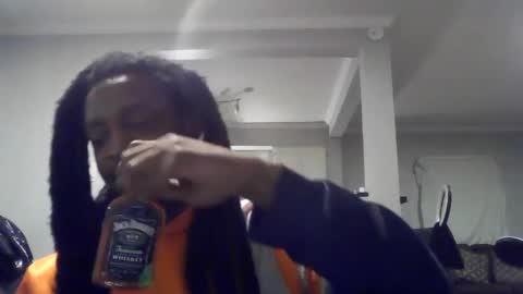 Snapshot of woodpipe69 chatting on January 2025 05:14:01 AM Woodpipe69 online show from January 2025 05:14:01 AM