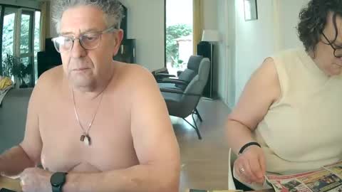 woodwurm and Snoeske online show from March 2025 10:43:02 AM