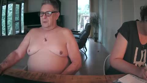 woodwurm and Snoeske online show from March 2026 06:17:01 AM