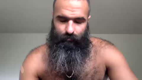 woof_wolf37 online show from October 2025 06:08:02 PM