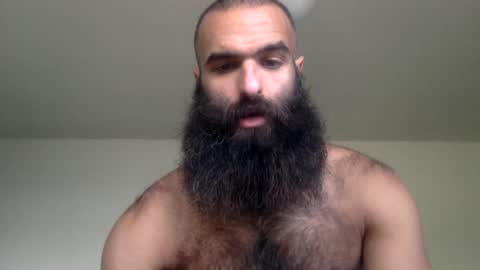 woof_wolf37 online show from April 2026 04:12:01 PM