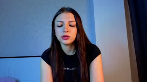 Mila today is the first day hello everyone  online show from June 2026 03:35:01 PM