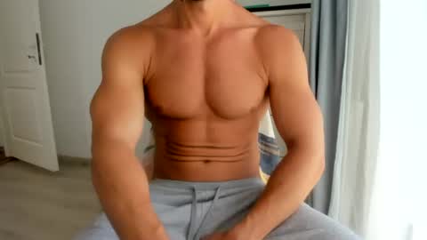 Snapshot of woolfiie chatting on June 2026 07:11:01 AM Wolfie online show from June 2026 07:11:01 AM