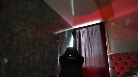 Woondeer online show from February 2026 07:07:01 PM