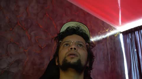 Woondeer online show from February 2026 06:26:02 PM