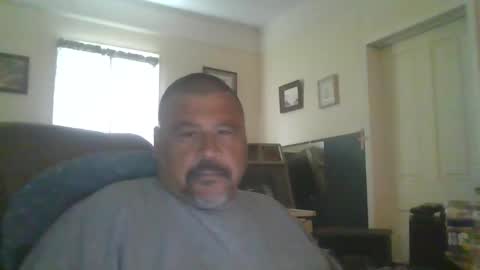 woperator12 online show from April 2026 06:10:01 PM