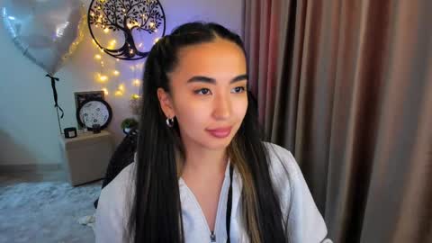 dudetta Kim online show from April 2026 10:32:01 AM