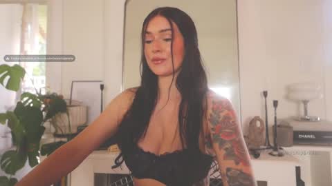 Brielle online show from March 2025 10:19:02 PM