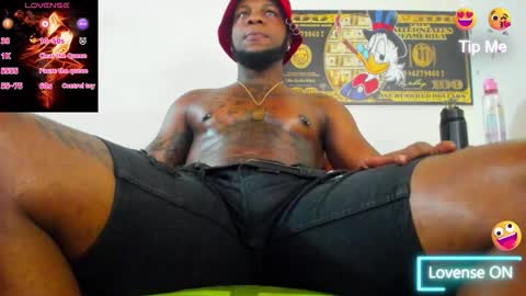 Snapshot of wotton_17 chatting on September 2025 07:04:01 PM Cristofer online show from September 2025 07:04:01 PM