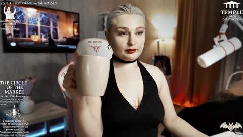 Snapshot of wounded_goddess chatting on October 2025 05:36:02 PM Goddess Sophy online show from October 2025 05:36:02 PM