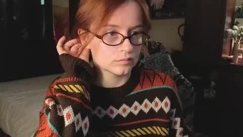 Snapshot of wow_luvng chatting on May 2026 02:35:01 PM Rebecy online show from May 2026 02:35:01 PM