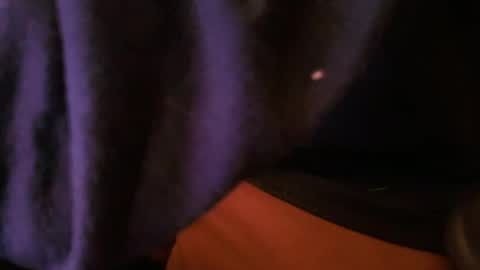 wrangleat0r online show from December 2025 02:31:02 AM