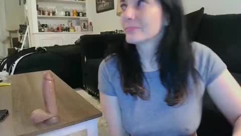 Crystal Lake online show from October 2025 05:06:01 AM