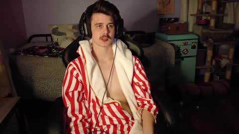 Wyatt online show from November 2025 06:24:01 AM