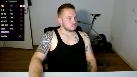 x19marco93x online show from November 2025 08:52:02 PM