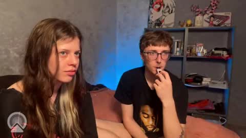 Philipp and Este online show from July 2026 10:31:01 PM