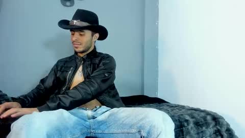 Harold online show from November 2025 11:30:01 PM