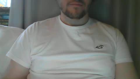 Snapshot of x_yes chatting on January 2025 10:41:01 AM x_yes online show from January 2025 10:41:01 AM