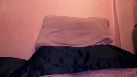 Snapshot of xalluringamberxx chatting on December 2025 08:30:01 AM xalluringamberxx online show from December 2025 08:30:01 AM