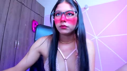 Snapshot of xallysonx_ chatting on November 2025 11:31:02 AM XALLYSONX online show from November 2025 11:31:02 AM