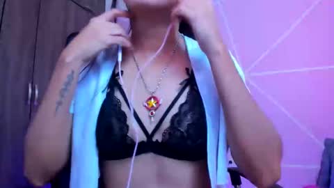 Snapshot of xallysonx_ chatting on November 2025 11:57:02 AM XALLYSONX online show from November 2025 11:57:02 AM