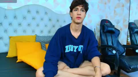 Snapshot of xam_collen chatting on October 2025 02:36:01 PM xam_collen online show from October 2025 02:36:01 PM