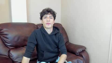 Snapshot of xam_collen chatting on December 2025 05:06:02 PM xam_collen online show from December 2025 05:06:02 PM