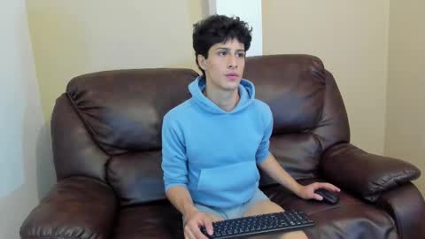 xam_collen online show from January 2026 10:04:01 PM