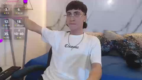 xandergrey8 online show from March 2026 08:23:01 PM