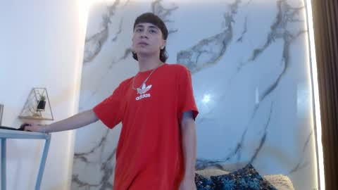 xandergrey8 online show from March 2026 07:26:01 PM