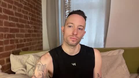 Snapshot of xanderxnyc chatting on December 2025 08:13:01 PM xanderxnyc online show from December 2025 08:13:01 PM