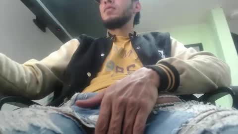 xavicock24 online show from April 2026 10:41:02 PM