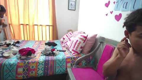 xayah_y_rakan online show from February 2025 03:32:02 PM